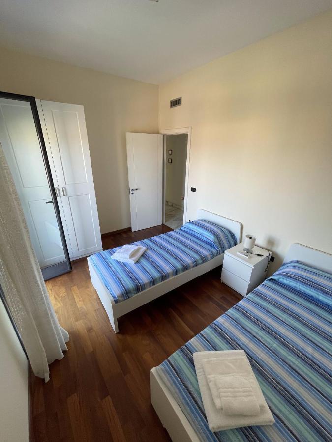 Geltrude Apartment Avola Exterior photo