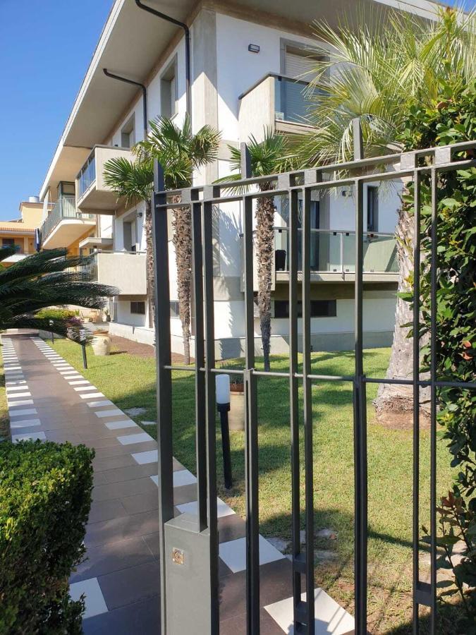 Geltrude Apartment Avola Exterior photo